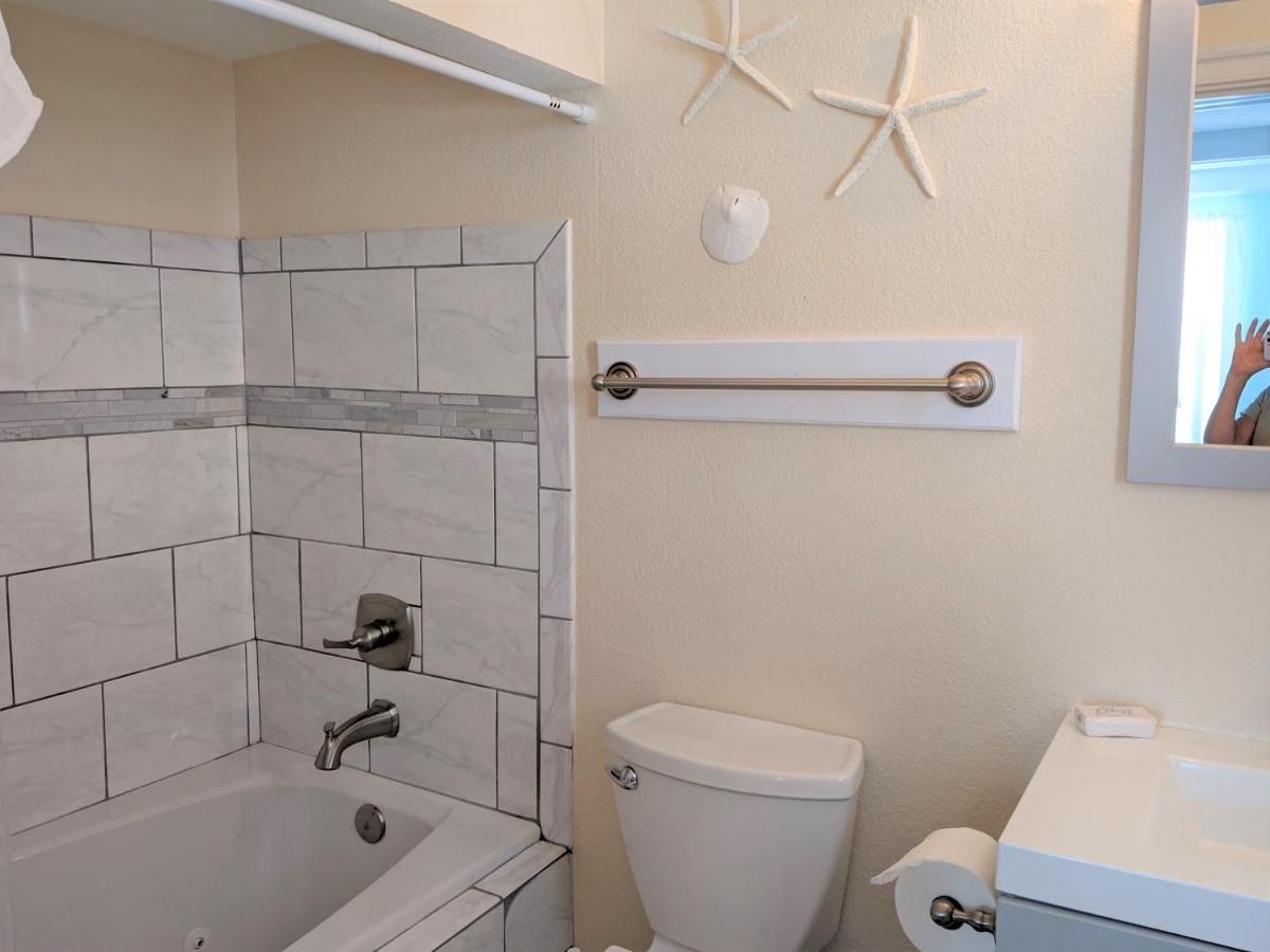 2508 Beach Rd, Semi-Oceanfront, Pool/Hot Tub Nags Head Exterior foto